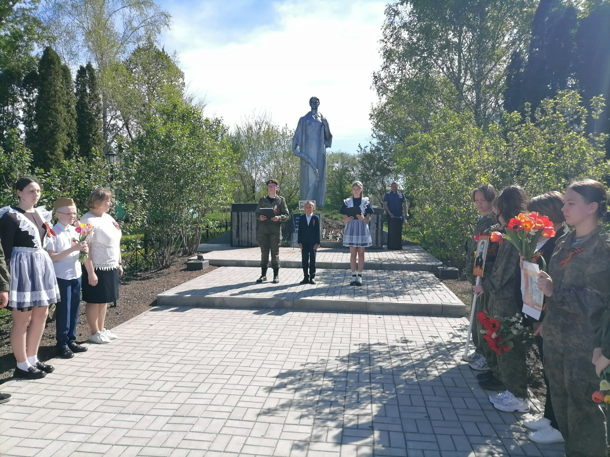 #9МАЯ #БелгородчинаРодинаПобеды2026 #ПатриотическоеВоспитание #ДеньПобеды#ДвижениеПервых31 #Первые31 #ВнукиПобедителей #МБОУВерхнепокровскаяСОШ #Росдетцентр #РДЦ #МедиацентрСвежийКадр.